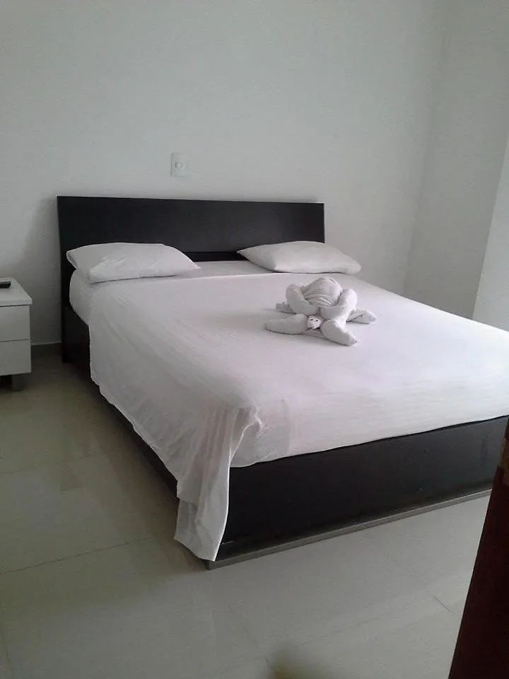 Hotel Apartahotel Acropolis Medellín Colombia