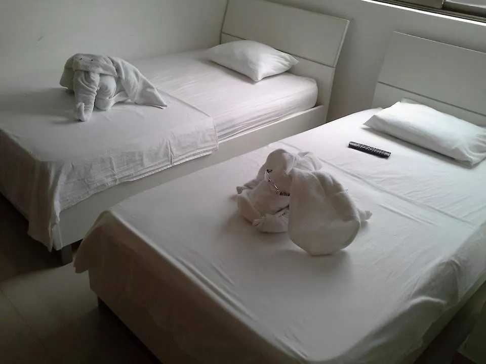 Hotel Apartahotel Acropolis Medellín