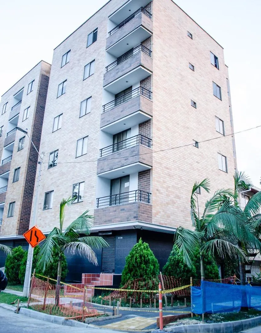 Hotel Apartahotel Acropolis Medellín Colombia