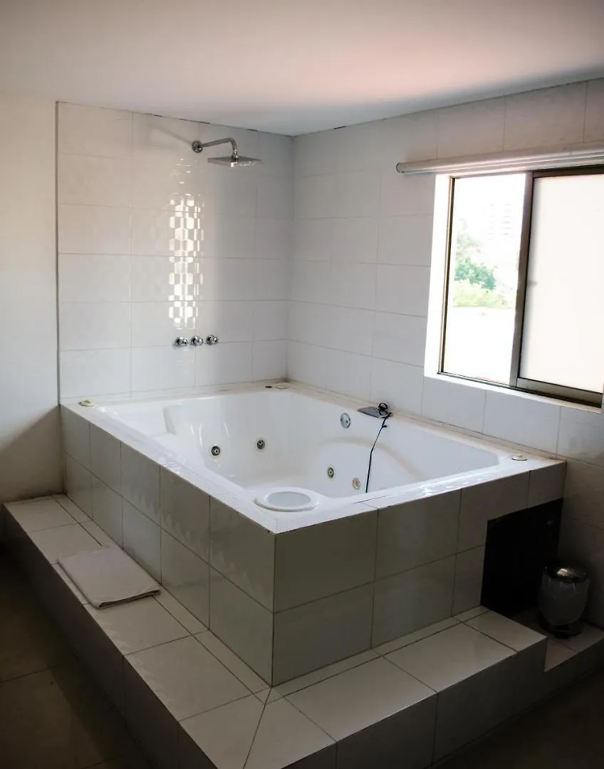 Apartahotel Acropolis Medellín Colombia